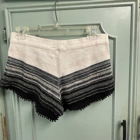 Goddis Sweater Shorts Size M/L Y2K Black Stripe Beachy Boho Pull On Womens - Picture 4 of 5